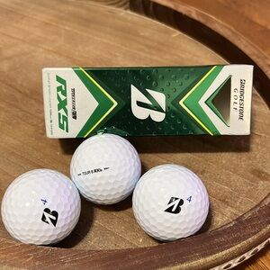Bridgestone Golf Tour B. 3 pack Holf Golf balls